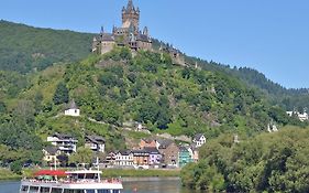 Moselstern Hotel Zum guten Onkel